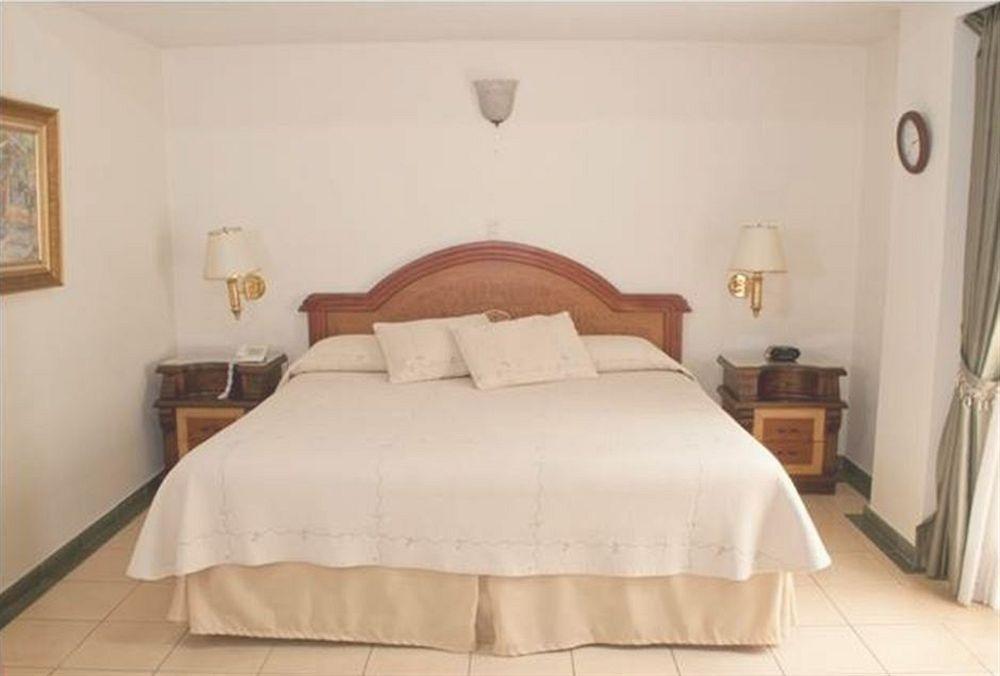 Hotel Casa Laureles Медельїн Екстер'єр фото