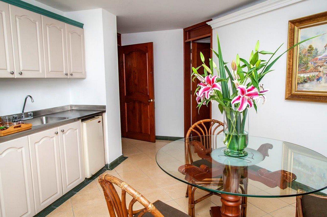 Hotel Casa Laureles Медельїн Екстер'єр фото