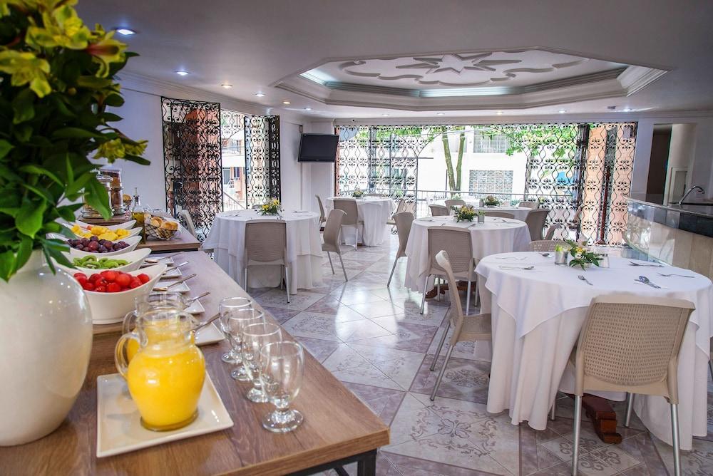 Hotel Casa Laureles Медельїн Екстер'єр фото