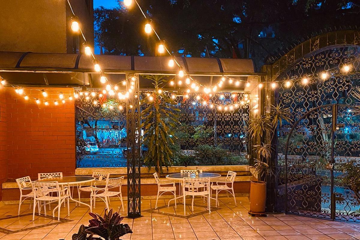 Hotel Casa Laureles Медельїн Екстер'єр фото